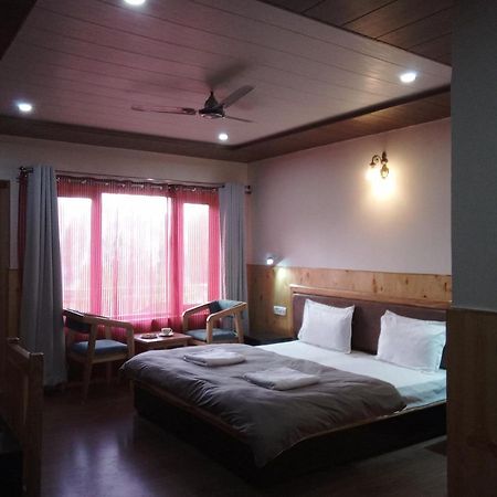 Chandan Guest House Leh Bagian luar foto