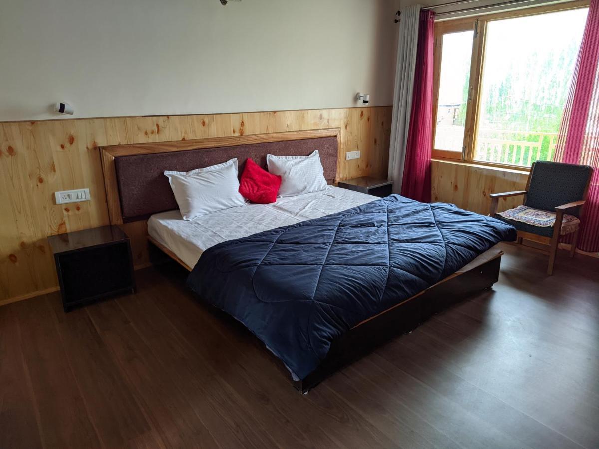 Chandan Guest House Leh Bagian luar foto