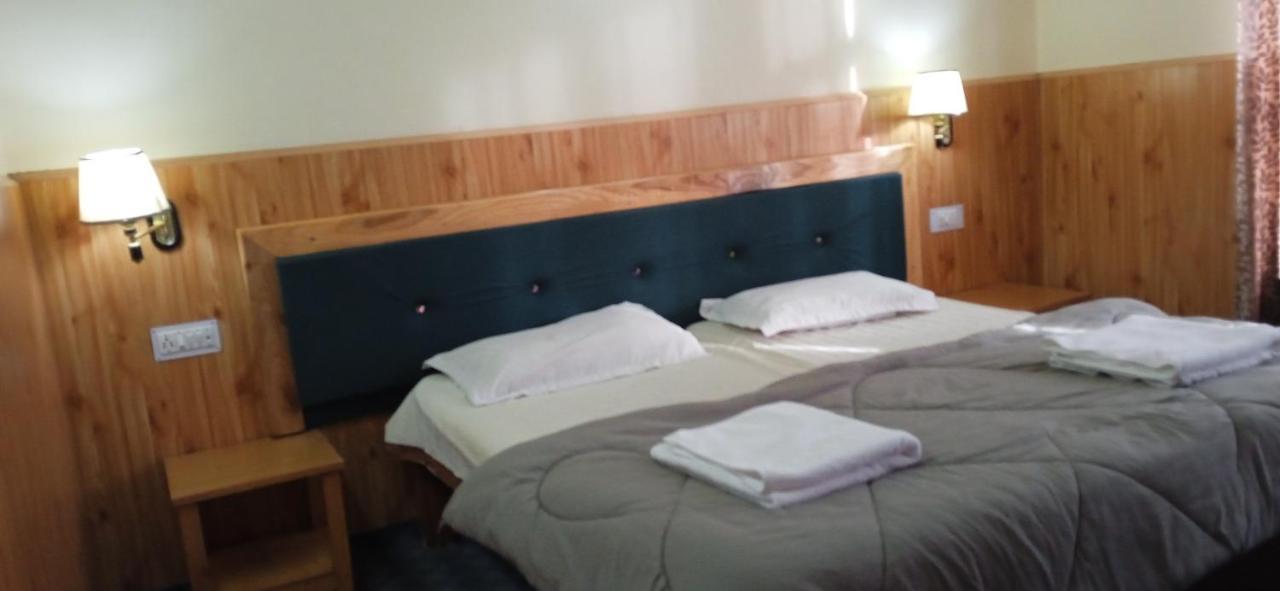 Chandan Guest House Leh Bagian luar foto