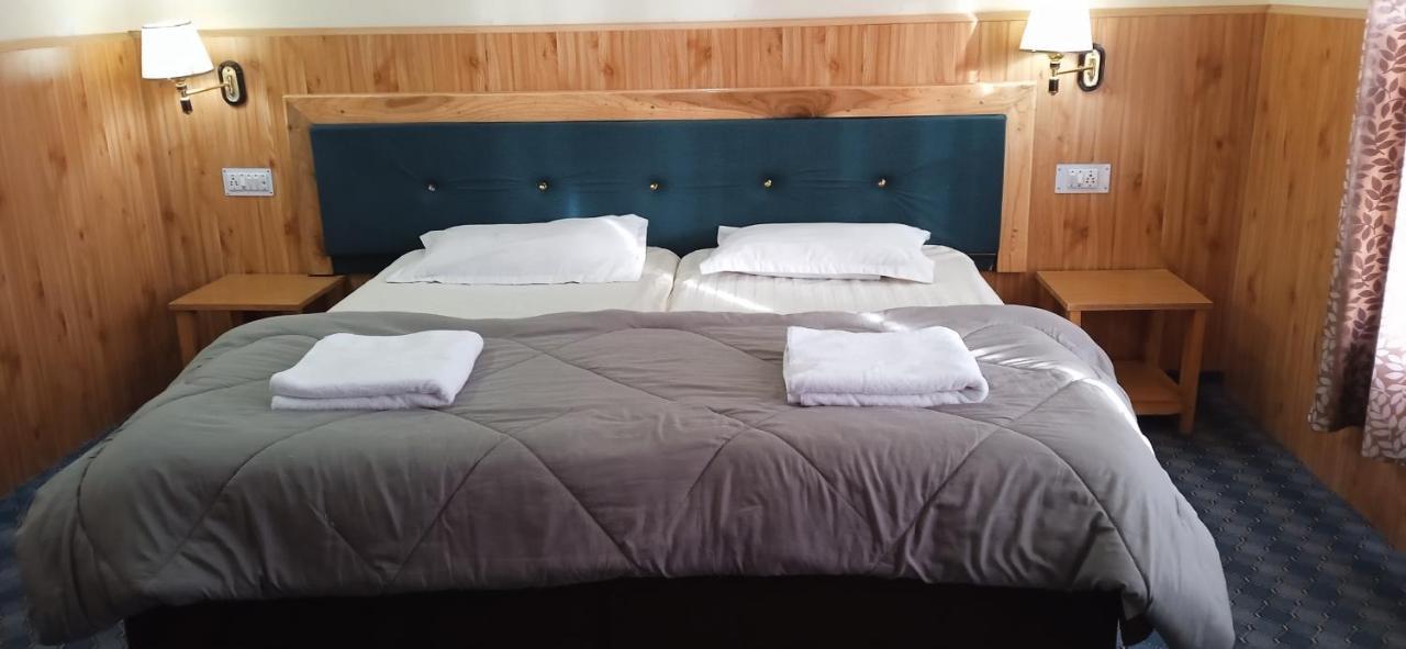 Chandan Guest House Leh Bagian luar foto